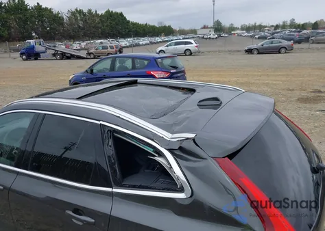 2021 Volvo Xc60 T6 Inscription from USA, damaged, VIN YV4A22RL4M1768519